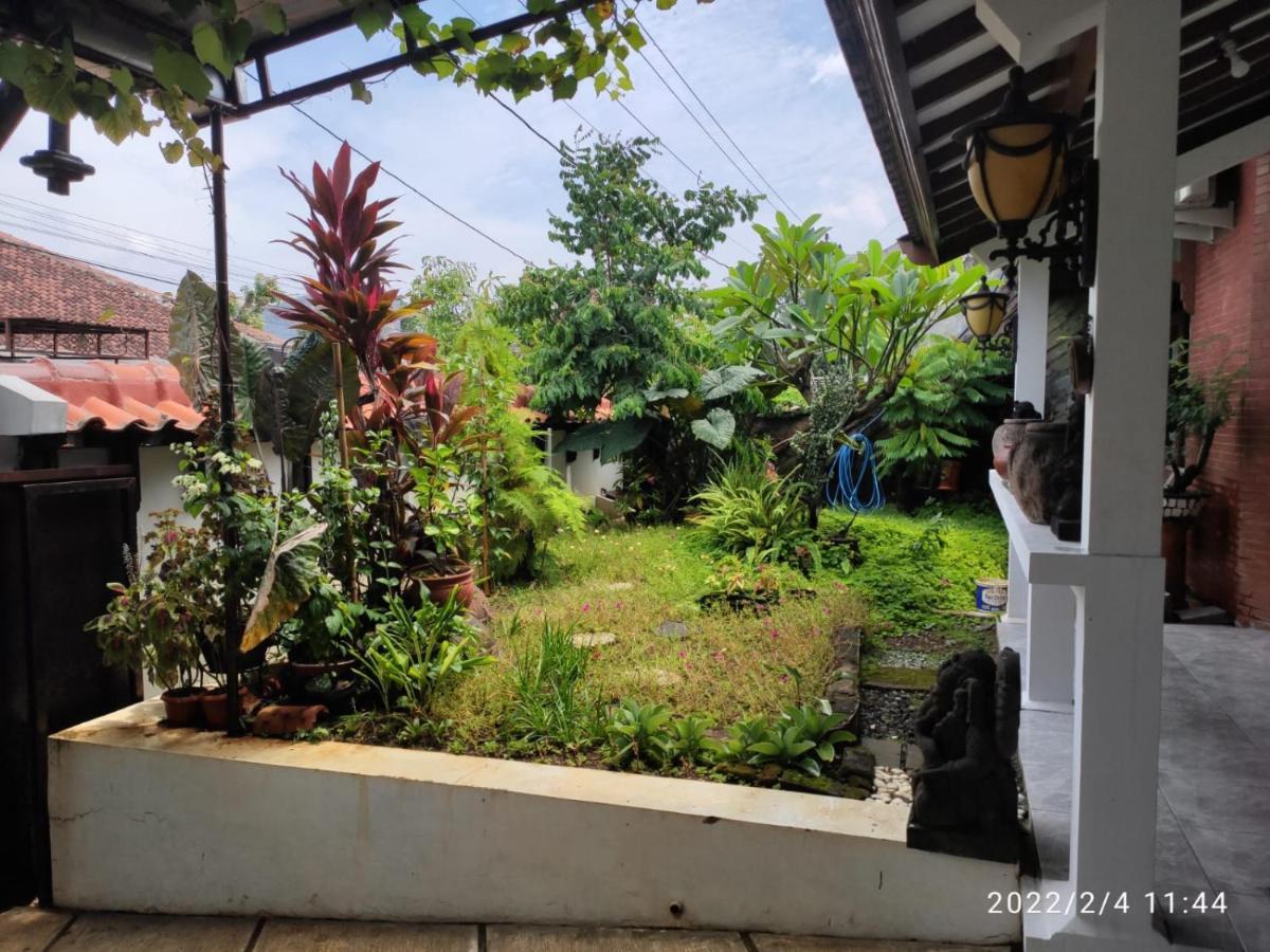 Kelana 2 Nice Homestay Semarang Exterior photo